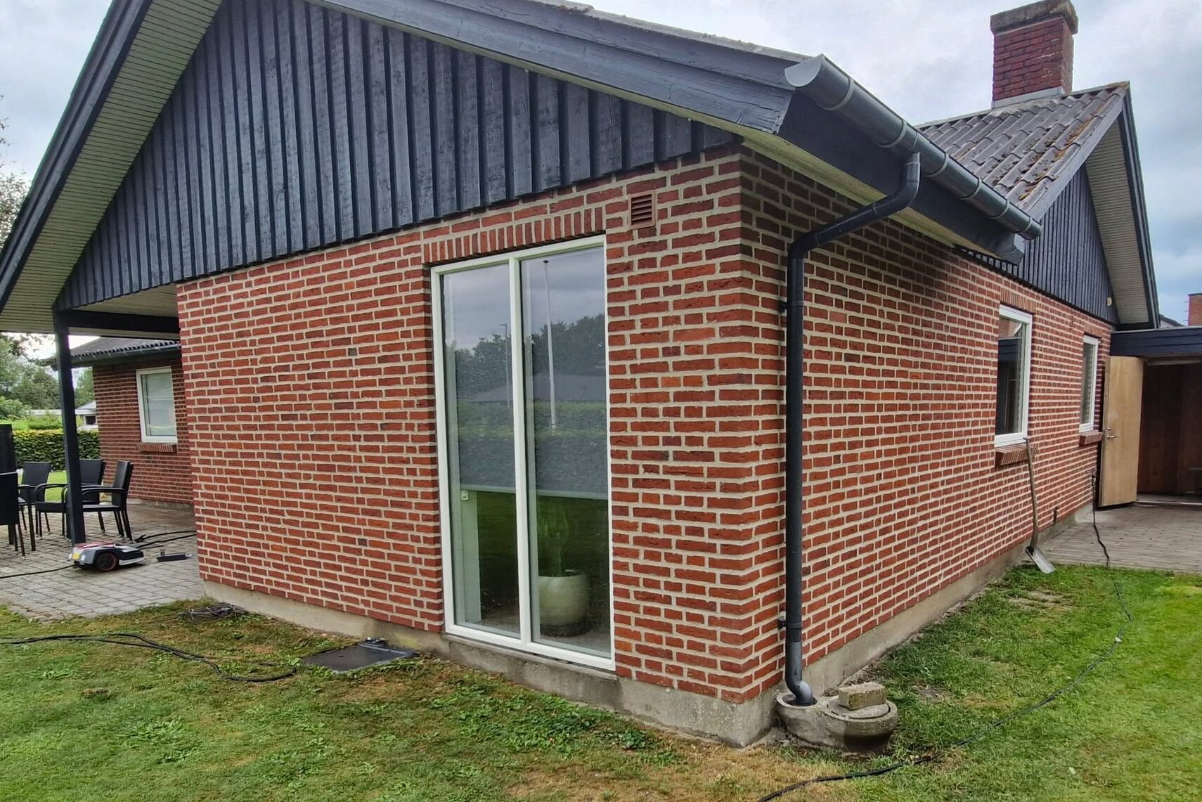 Omfuget murstensfacade på hus – udført af Murerfirmaet Flemming Kristensen